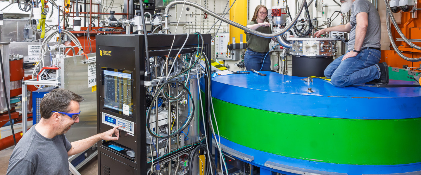Neutron Powder Diffractometer